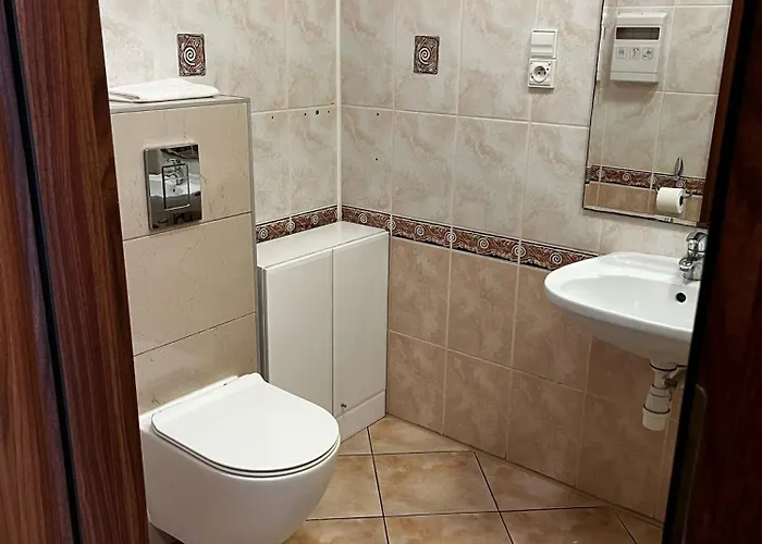 Nocleg ze śniadaniem Abak 3*